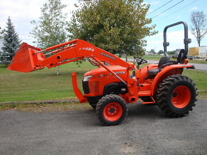 KUBOTA L3800 CZĘŚCI DO SILNIKA